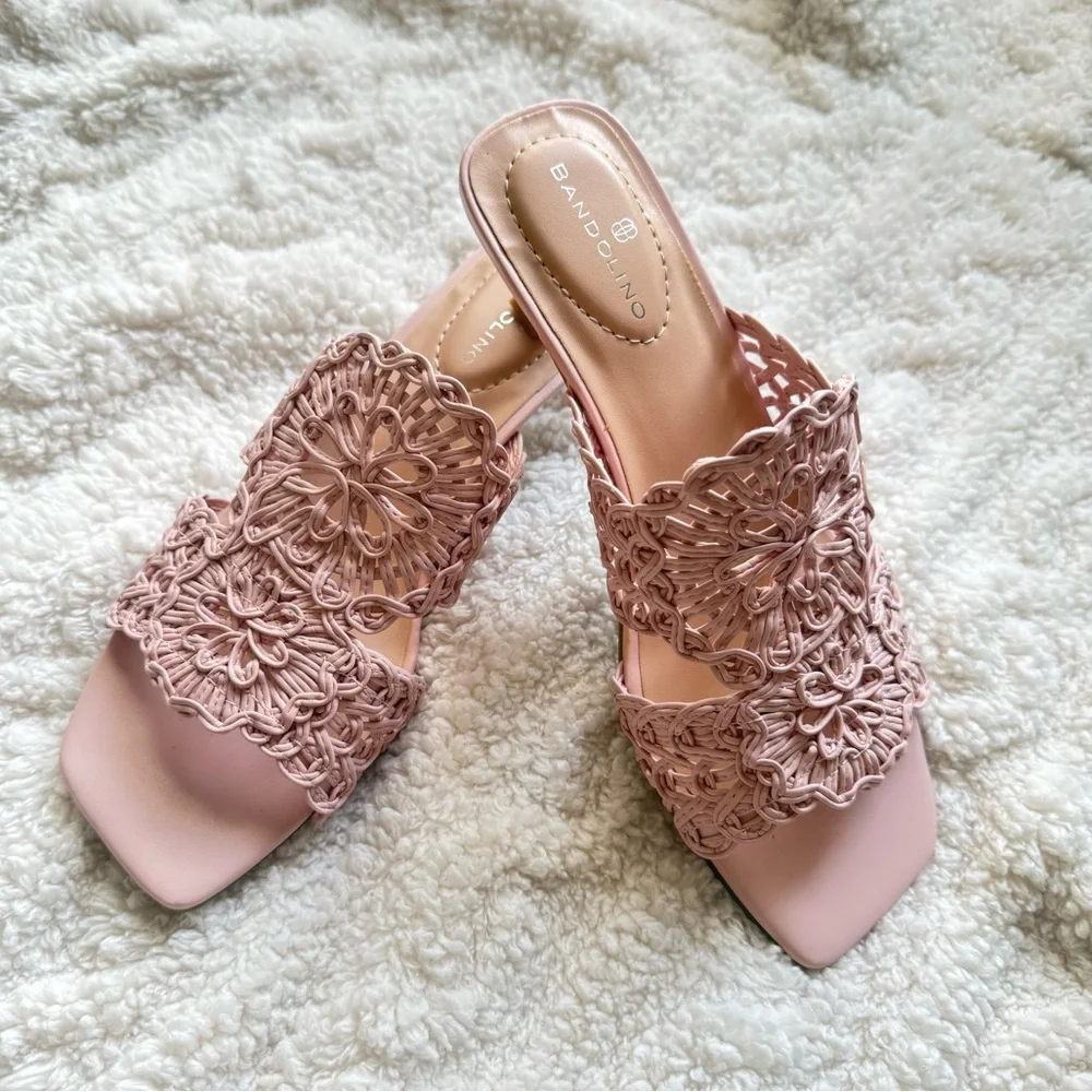 Bandolino Women's Blush Lace Mules - Picture 1 of 6